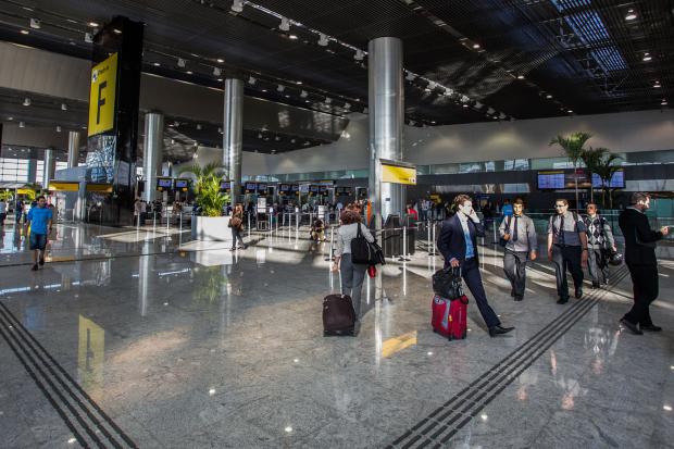 Resultado de imagem para aeroporto internacional de SÃ£o Paulo