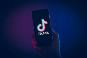 Ministra de Bolsonaro faz comentário polêmico sobre TikTok e dá o que falar