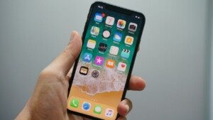 Como aplicativos no iPhone estão te rastreando em segredo agora