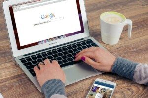 Busca no Google está piorando após estratégia absurda de sites