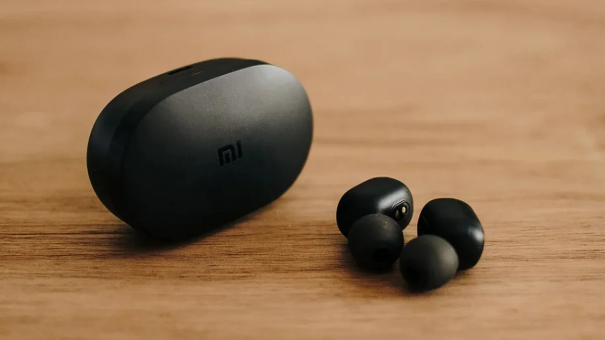 Fone Bluetooth Xiaomi parou de funcionar de um lado; o que fazer