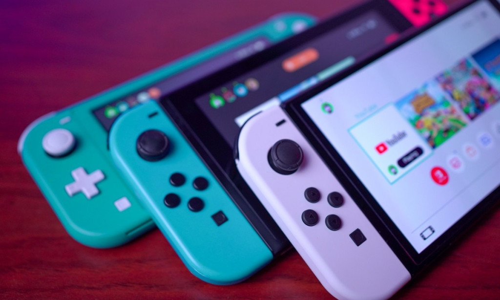 Nintendo Switch comum Lite e OLED