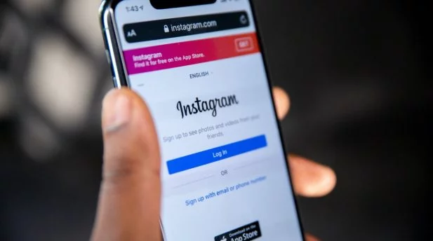 Aplicativo do Instagram acesso em celular